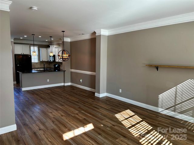 15808 Sharon Dale Drive, Davidson, NC 28036