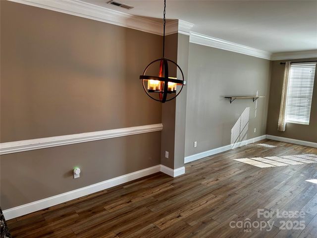 15808 Sharon Dale Drive, Davidson, NC 28036