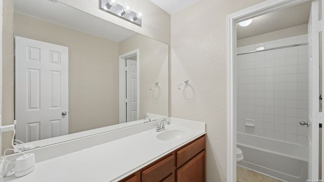 343 CYLAMEN, New Braunfels, TX 78132