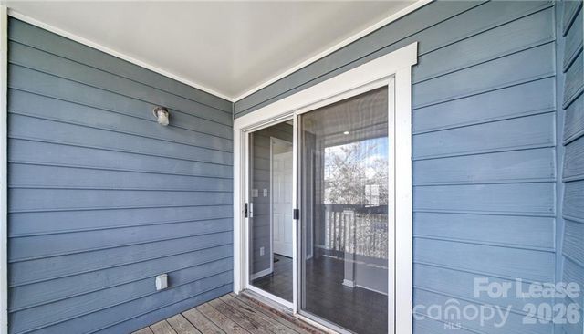 2209 Sumner Green Avenue I, Charlotte, NC 28203
