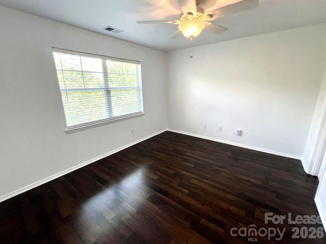 2209 Sumner Green Avenue I, Charlotte, NC 28203