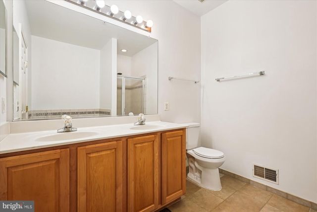 502 LAWSON WAY, Rockville, MD 20850