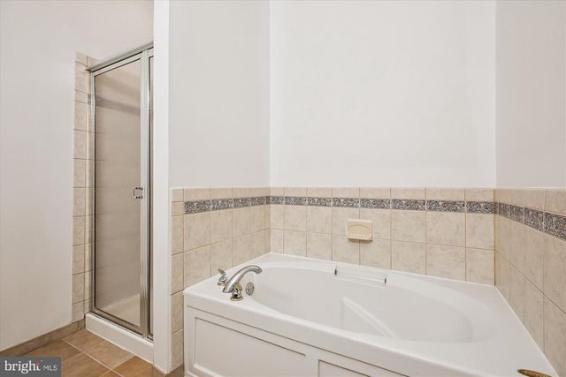 502 LAWSON WAY, Rockville, MD 20850