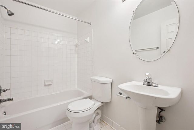 502 LAWSON WAY, Rockville, MD 20850