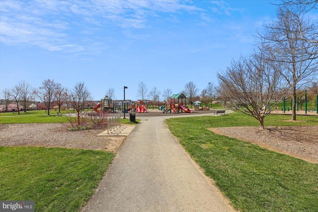 502 LAWSON WAY, Rockville, MD 20850