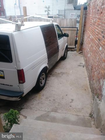 522 W WESTMORELAND ST, Philadelphia, PA 19140