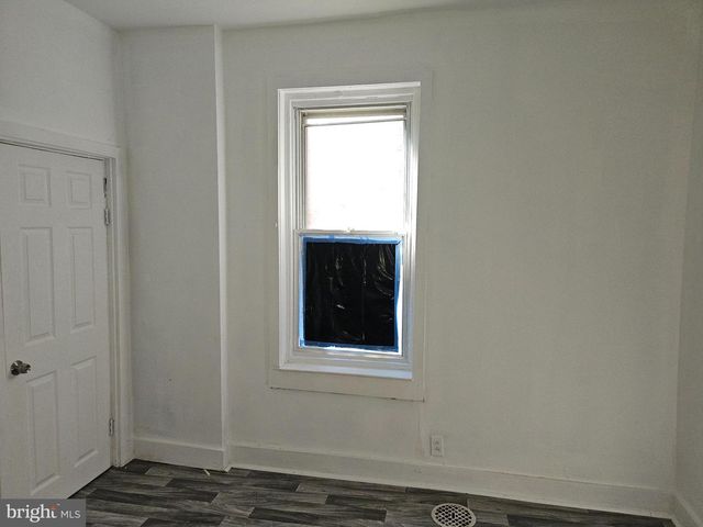 522 W WESTMORELAND ST, Philadelphia, PA 19140