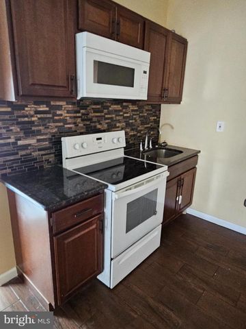 522 W WESTMORELAND ST, Philadelphia, PA 19140