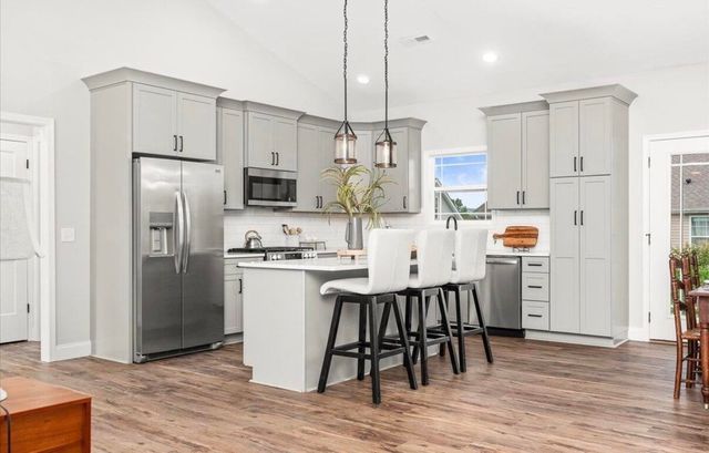 2298 Lopez CT, Cookeville, TN 38506