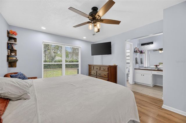 3909 APPLEGATE CIRCLE, Brandon, FL 33511