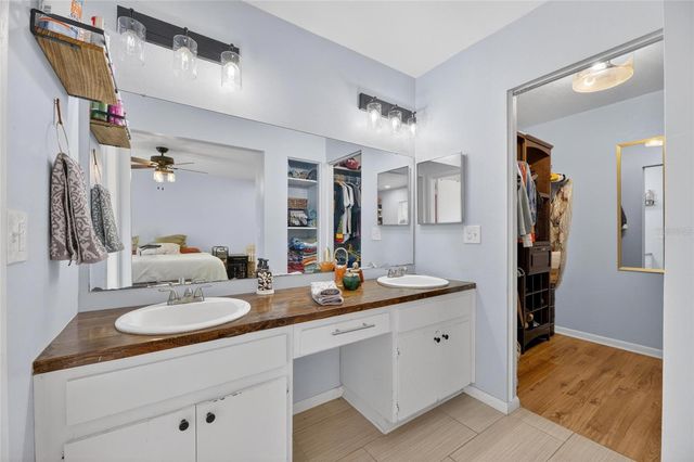 3909 APPLEGATE CIRCLE, Brandon, FL 33511