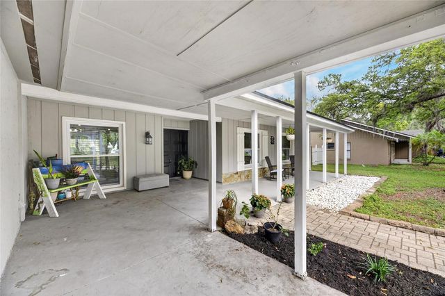 3909 APPLEGATE CIRCLE, Brandon, FL 33511