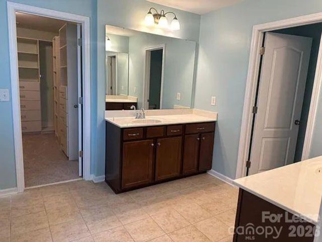 3944 Franklin Meadows Drive, Matthews, NC 28105