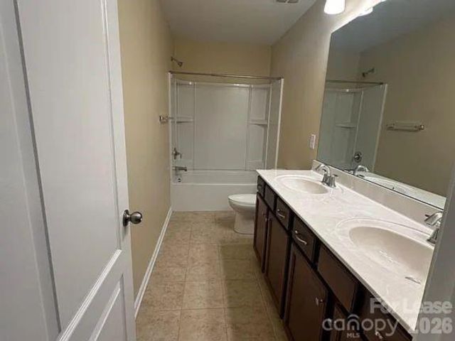 3944 Franklin Meadows Drive, Matthews, NC 28105