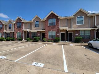 1000 Spring Loop 1607, College Station, TX 77840