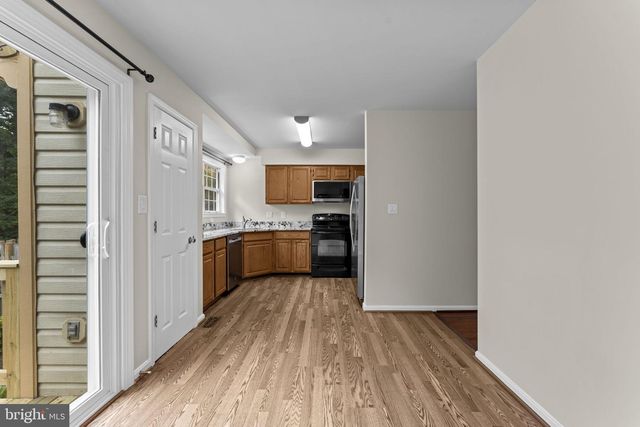 8644 SANDERLING DR, Manassas, VA 20110