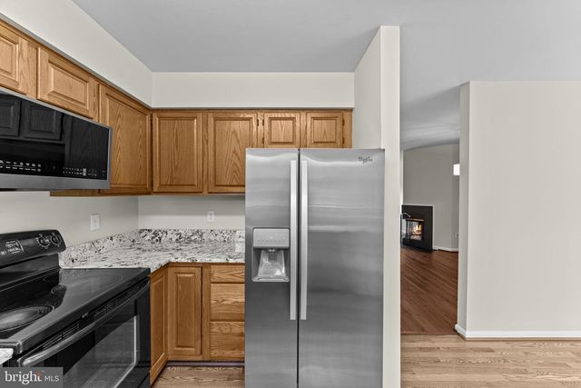 8644 SANDERLING DR, Manassas, VA 20110