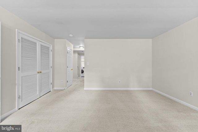 8644 SANDERLING DR, Manassas, VA 20110