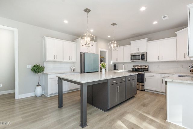 132 Kensington Drive, Spring Lake, NC 28390