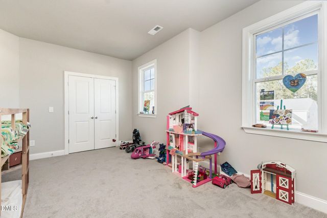 132 Kensington Drive, Spring Lake, NC 28390