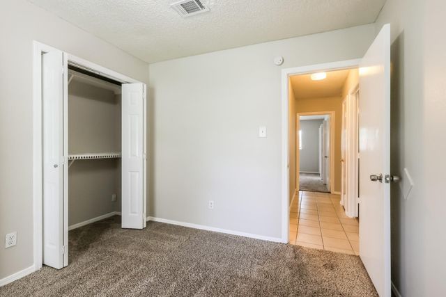 9819 Kiwi Lane, Conroe, TX 77385