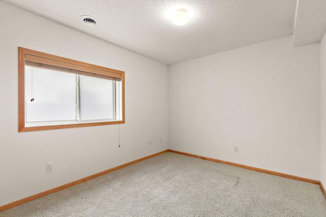 8262 Labont Way 5, Eden Prairie, MN 55344