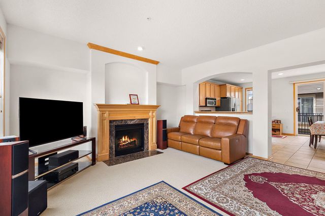 8262 Labont Way 5, Eden Prairie, MN 55344