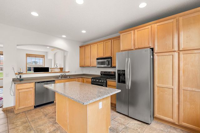 8262 Labont Way 5, Eden Prairie, MN 55344