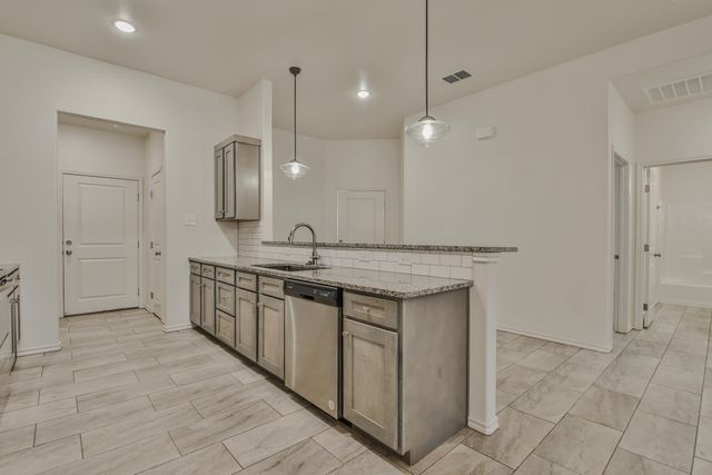 5512 Kemper Street, Lubbock, TX 79416