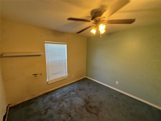 8429 HUNTERS FORK LOOP, Ruskin, FL 33573