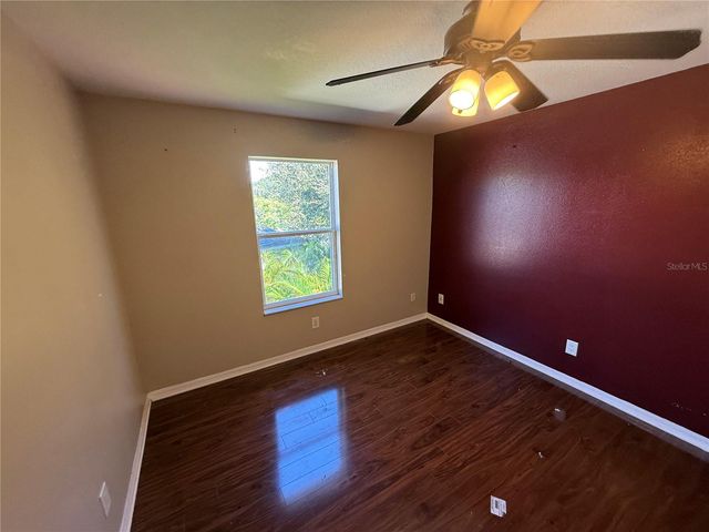 8429 HUNTERS FORK LOOP, Ruskin, FL 33573