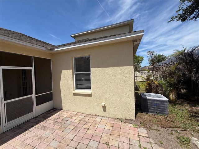 8429 HUNTERS FORK LOOP, Ruskin, FL 33573