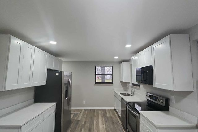 2800 Alkire Road, Grove City, OH 43123