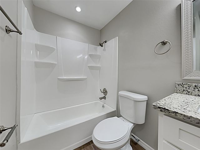 219 ASHBOURNE DRIVE, Orlando, FL 32835