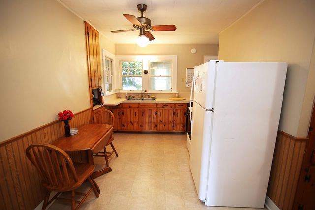 133 N Elizabeth Street, Bellevue, MI 49021