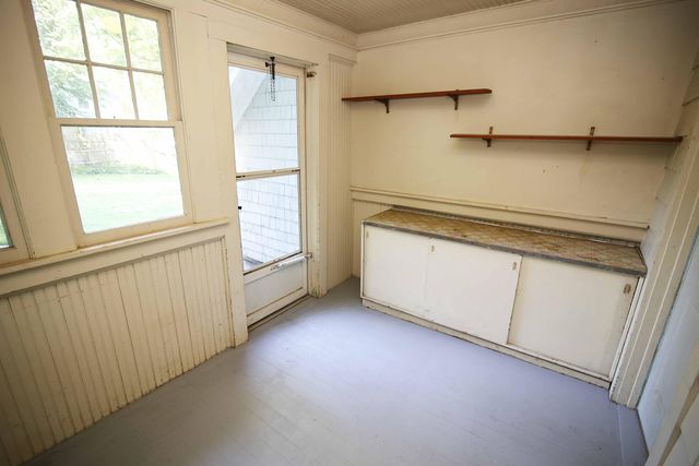 133 N Elizabeth Street, Bellevue, MI 49021