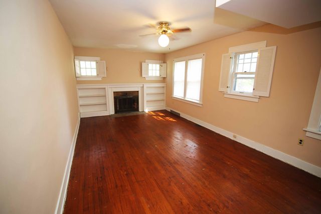 133 N Elizabeth Street, Bellevue, MI 49021