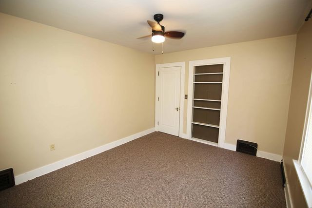 133 N Elizabeth Street, Bellevue, MI 49021