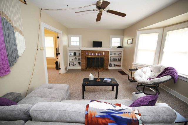 133 N Elizabeth Street, Bellevue, MI 49021