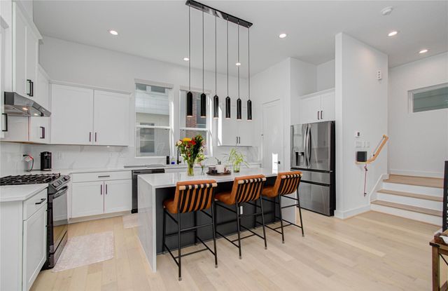 3032 Lamar Street, Houston, TX 77003