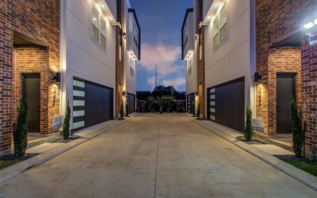 3032 Lamar Street, Houston, TX 77003