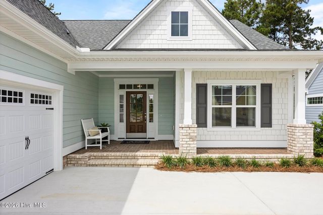 9165 Crossbill Drive, Leland, NC 28451