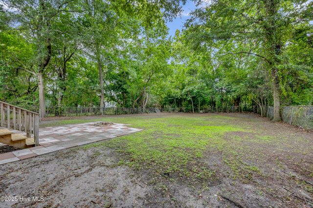 1007 S 10th Street, Wilmington, NC 28401