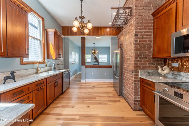 1097 E Kentucky St, Louisville, KY 40204