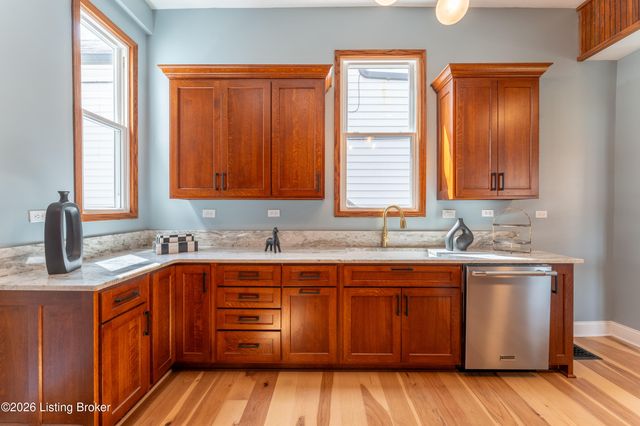 1097 E Kentucky St, Louisville, KY 40204