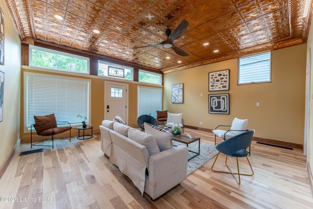 1097 E Kentucky St, Louisville, KY 40204