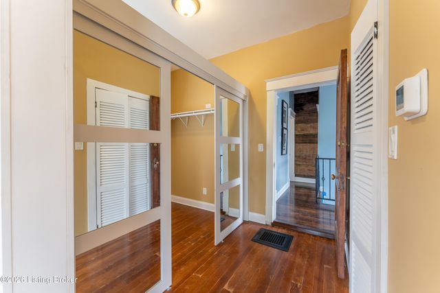 1097 E Kentucky St, Louisville, KY 40204