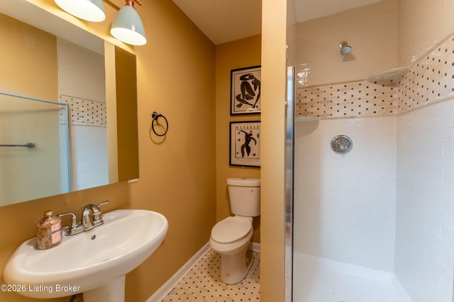 1097 E Kentucky St, Louisville, KY 40204