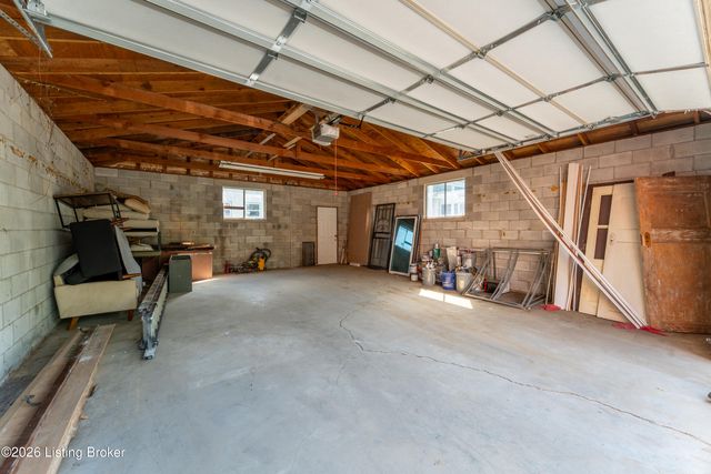 1097 E Kentucky St, Louisville, KY 40204