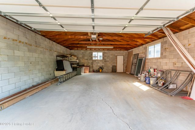 1097 E Kentucky St, Louisville, KY 40204